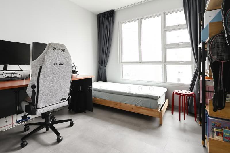 40A Margaret Drive, 40A Margaret Drive, Alexandra / Commonwealth, 3 Bedrooms, 980 sqft, HDB Flat For Sale, by Nigel Soo, 500291902 - Study - PropertyGuru.com.sg