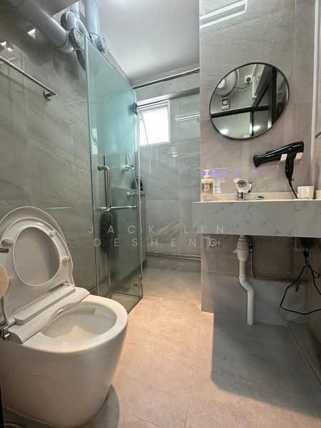 56 Geylang Bahru, 56 Geylang Bahru, Balestier / Toa Payoh, Room Rental, 90 sqft, HDB Flat For Rent, by Jack Lin Desheng, 500291904 - Bathroom - PropertyGuru.com.sg
