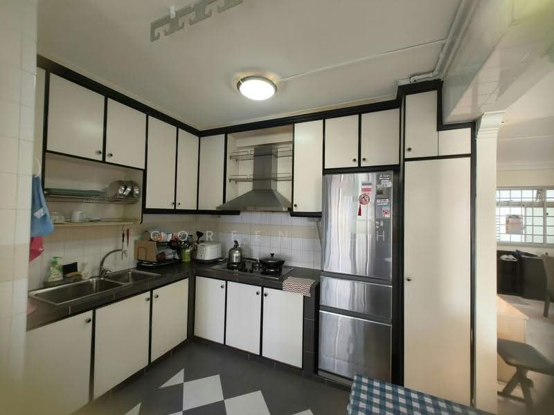29A Chai Chee Avenue, 29A Chai Chee Avenue, Bedok / Upper East Coast, 4 Bedrooms, 1,571 sqft, HDB Flat For Sale, by Coreen Loh, 500291906 - Kitchen - PropertyGuru.com.sg