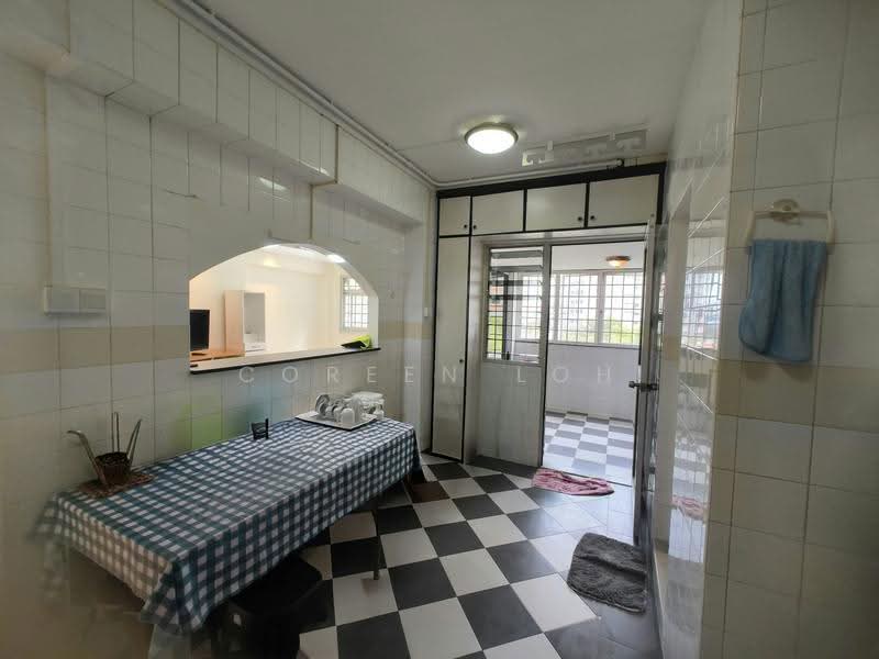 29A Chai Chee Avenue, 29A Chai Chee Avenue, Bedok / Upper East Coast, 4 Bedrooms, 1,571 sqft, HDB Flat For Sale, by Coreen Loh, 500291906 - Kitchen - PropertyGuru.com.sg