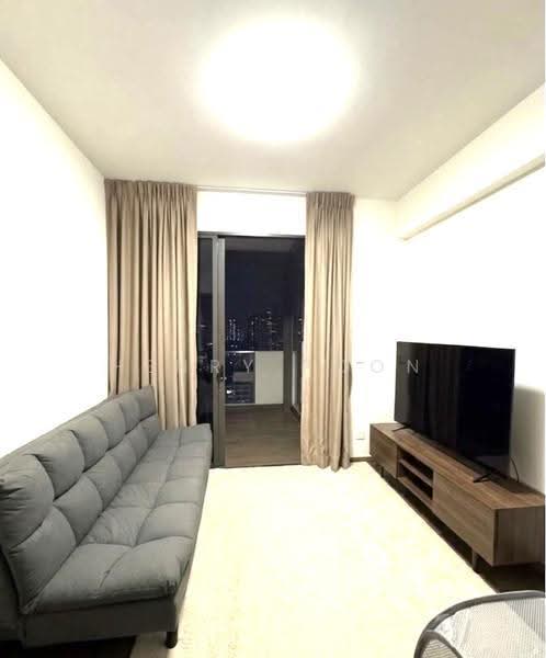 Uptown @ Farrer, 2 Perumal Road Singapore, Farrer Park / Serangoon Rd, 2 Bedrooms, 538 sqft, Condominium For Sale, by Henry Poon, 500291947 - Living Room - PropertyGuru.com.sg
