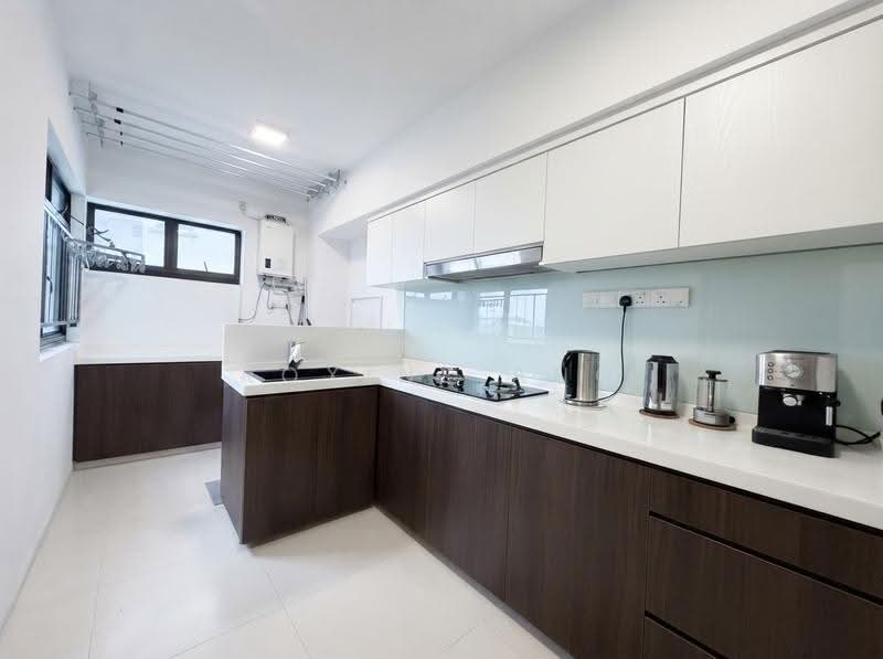 507B Wellington Circle, 507B Wellington Circle, Sembawang / Yishun, 3 Bedrooms, 1,184 sqft, HDB Flat For Rent, by Roxine Ang, 500291949 - Kitchen - PropertyGuru.com.sg