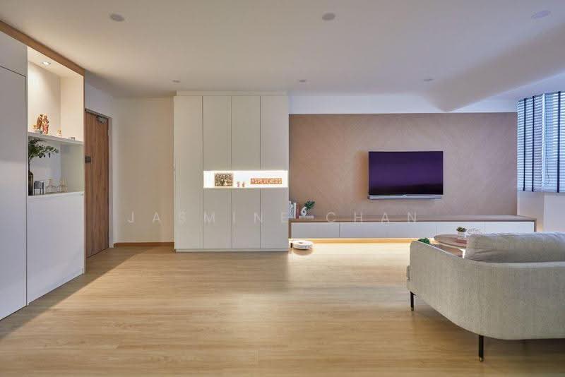 81 Lorong 4 Toa Payoh, 81 Lorong 4 Toa Payoh, Balestier / Toa Payoh, 4 Bedrooms, 1,313 sqft, HDB Flat For Sale, by Jasmine Chan, 500291961 - Living Room - PropertyGuru.com.sg