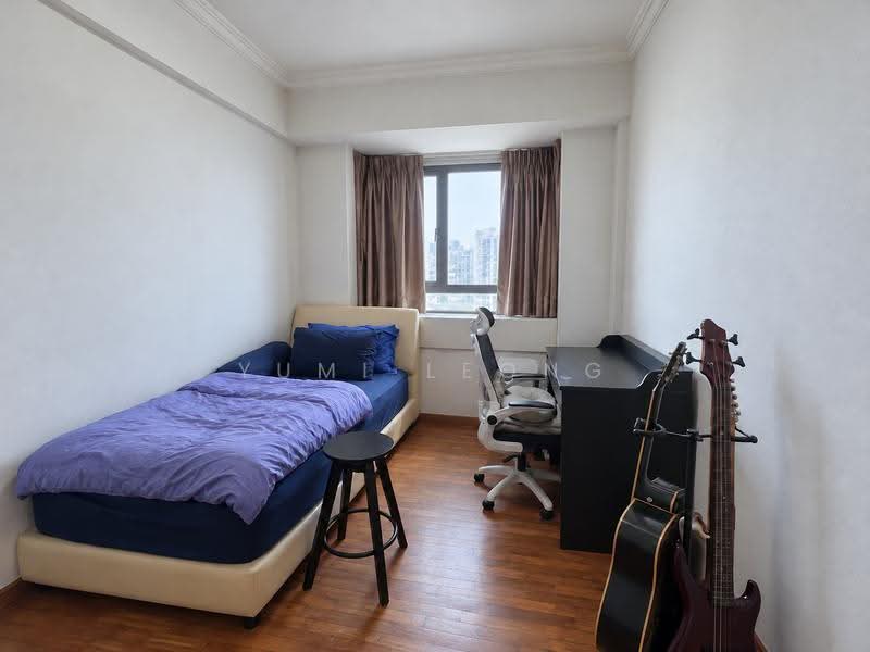 Bishan Loft, 33 Bishan Street 11, Ang Mo Kio / Bishan / Thomson, 4 Bedrooms, 1,377 sqft, Executive Condominium For Sale, by Yumi Leong, 500291967 - Bedroom - PropertyGuru.com.sg