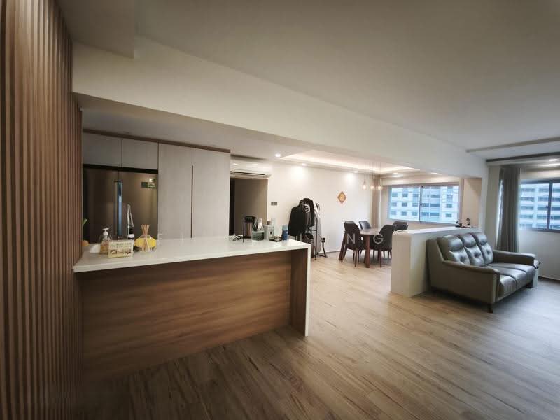 502A Wellington Circle, 502A Wellington Circle, Sembawang / Yishun, 3 Bedrooms, 1,399 sqft, HDB Flat For Sale, by Elva Liang, 500291971 - Living Room - PropertyGuru.com.sg