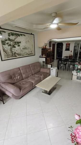 851 Woodlands Street 83, 851 Woodlands Street 83, Admiralty / Woodlands, 3 Bedrooms, 1,453 sqft, HDB Flat For Sale, by Ronald Chew, 500291983 - Living Room - PropertyGuru.com.sg
