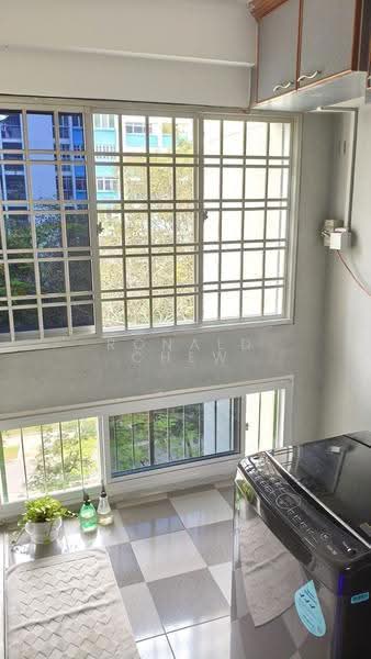 851 Woodlands Street 83, 851 Woodlands Street 83, Admiralty / Woodlands, 3 Bedrooms, 1,453 sqft, HDB Flat For Sale, by Ronald Chew, 500291983 - Balcony - PropertyGuru.com.sg