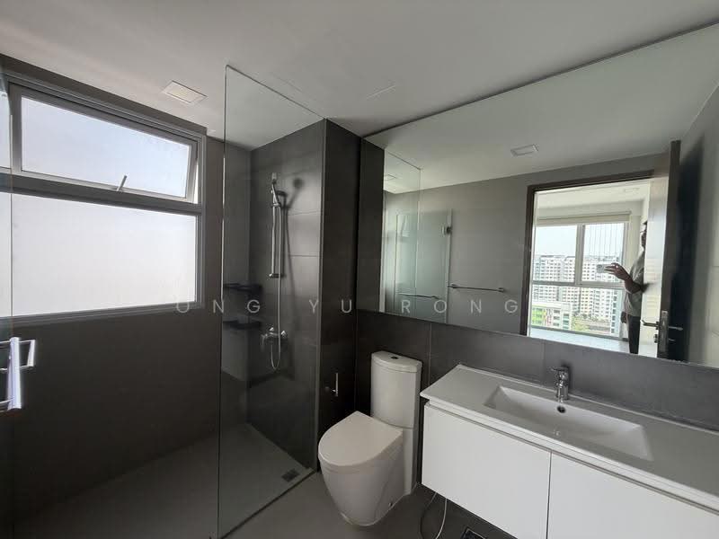 Ecopolitan, Punggol Walk, Hougang / Punggol / Sengkang, 4 Bedrooms, 1,141 sqft, Condominium For Rent, by Ong Yu Rong, 500291992 - Master Bathroom - PropertyGuru.com.sg