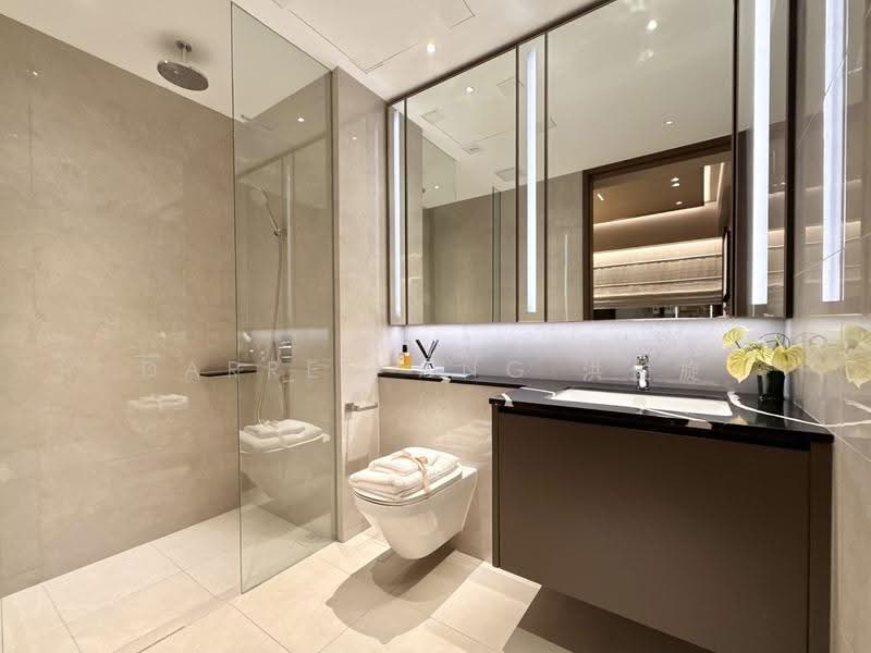 One Marina Gardens, 3 Marina Gardens Lane, Boat Quay / Raffles Place / Marina, 2 Bedrooms, 657 sqft, Condominium For Sale, by Darren Ang 洪俊旋, 500291995 - Bathroom - PropertyGuru.com.sg