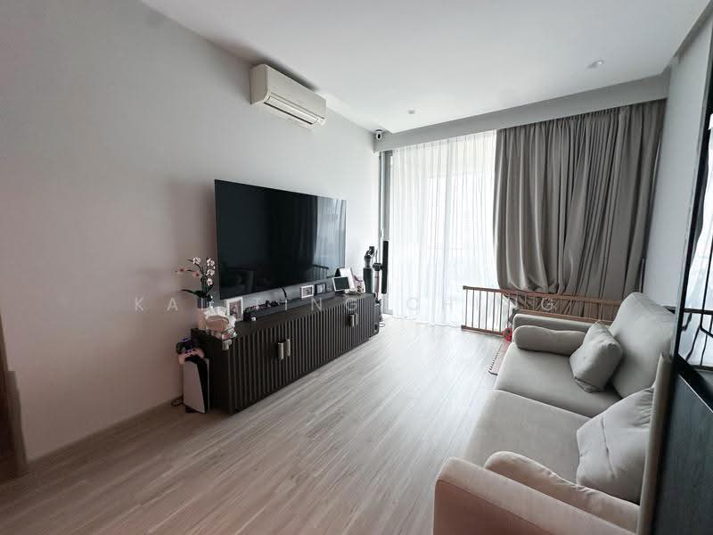 Sennett Residence, 37 Pheng Geck Avenue, Macpherson / Potong Pasir, 2 Bedrooms, 850 sqft, Condominium For Sale, by Kai Ting Cheng, 500292000 - Living Room - PropertyGuru.com.sg