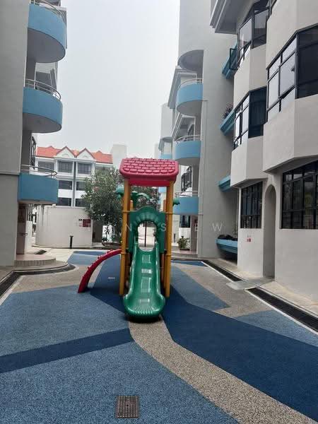 Casa Sarina, 101 Lorong Sarina, Eunos / Geylang / Paya Lebar, 2 Bedrooms, 990 sqft, Condominium For Sale, by Tan Siew Lay, 500292007 - Exterior - PropertyGuru.com.sg