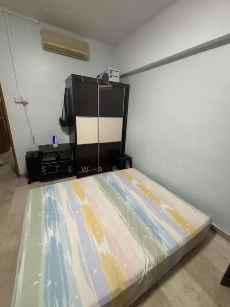 441 Jurong West Avenue 1, 441 Jurong West Avenue 1, Boon Lay / Jurong / Tuas, 3 Bedrooms, 1,109 sqft, HDB Flat For Sale, by Stewart Lim, 500292013 - Bedroom - PropertyGuru.com.sg