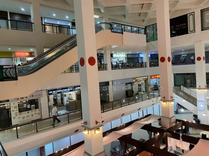 Cheap Kovan Shop | Ideal for beauty saloon, service related trades, Hougang / Punggol / Sengkang, 300 sqft, Mall Shop For Rent, by James Jose Boo, 500292014 - CommercialGuru.com.sg