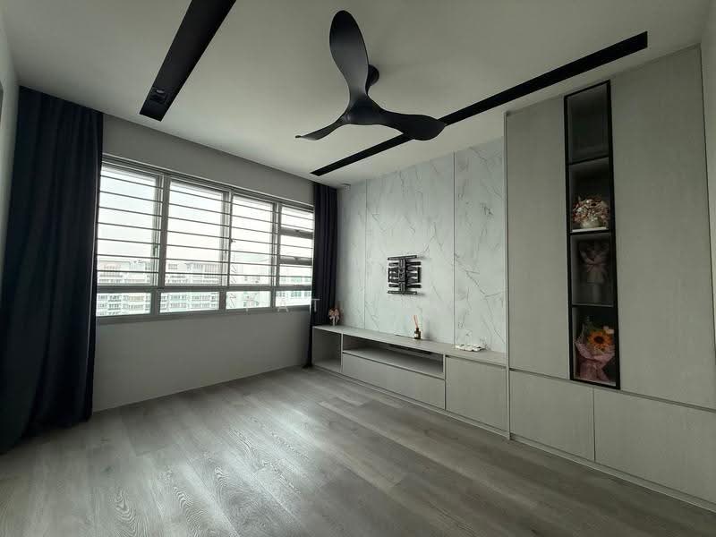 18C MacPherson Residency, 18C Circuit Road, Macpherson / Potong Pasir, 3 Bedrooms, 1,001 sqft, HDB Flat For Sale, by Pat Lum, 500292034 - Living Room - PropertyGuru.com.sg