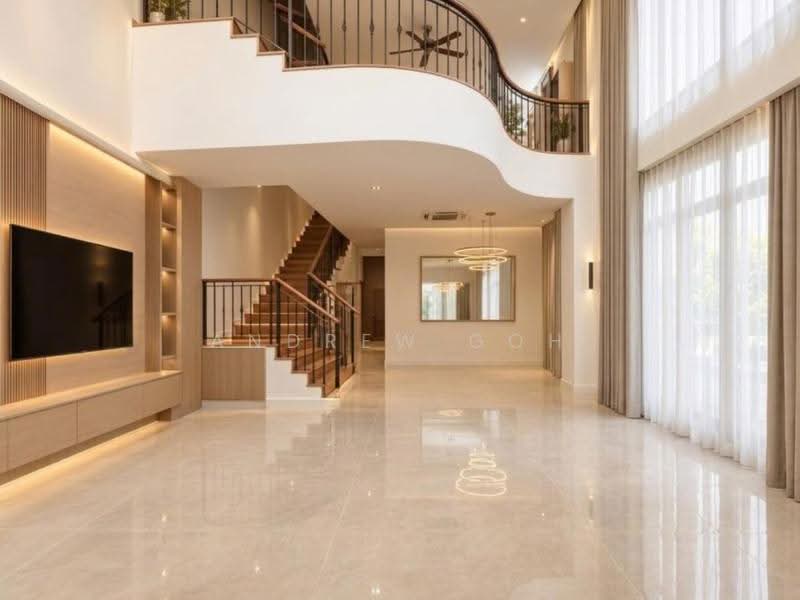 $15XX PSF BUILT | BAYSHORE | 7 ROOMS 7 BATHS | 阔宅雅居, 600M TO MRT | NO SPLIT LEVEL | NORTH FACING | HIGH CEILING, Bedok / Upper East Coast, 7 Bedrooms, 4,000 sqft, Corner Terrace For Sale, by Andrew Goh, 500292041 - Living Room - PropertyGuru.com.sg