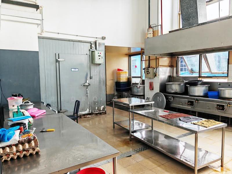 Enterprise Centre, 20 Bukit Batok Crescent, Dairy Farm / Bukit Panjang / Choa Chu Kang, 2,271 sqft, Light Industrial (B1) For Rent, by Pedro Chuang, 500292047 - Kitchen - CommercialGuru.com.sg