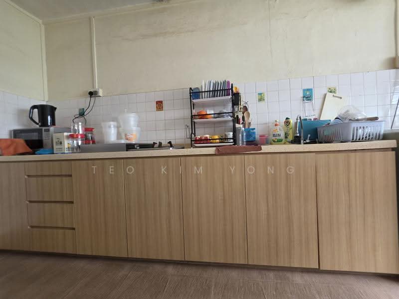 232 Ang Mo Kio Avenue 3, 232 Ang Mo Kio Avenue 3, Ang Mo Kio / Bishan / Thomson, 2 Bedrooms, 721 sqft, HDB Flat For Sale, by Teo Kim Yong, 500292053 - Kitchen - PropertyGuru.com.sg