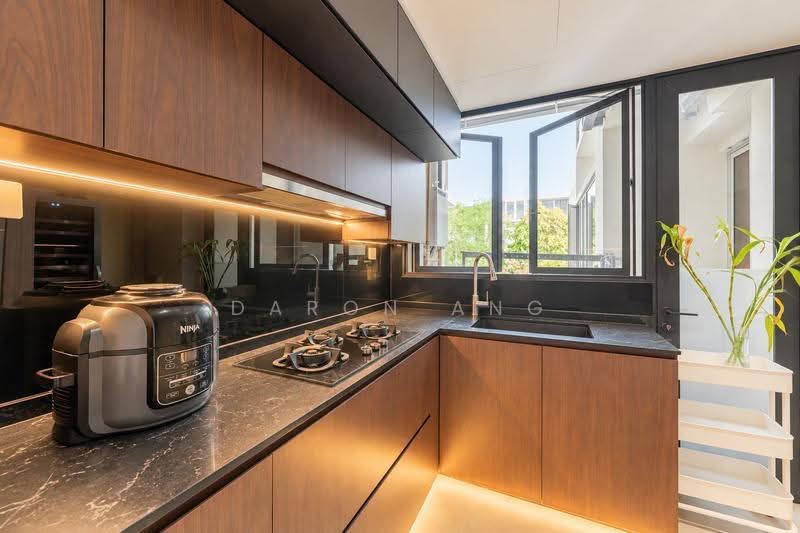 Flamingo Valley, 472 Siglap Road, East Coast / Marine Parade, 3 Bedrooms, 1,206 sqft, Condominium For Sale, by Daron Ang, 500292056 - Kitchen - PropertyGuru.com.sg