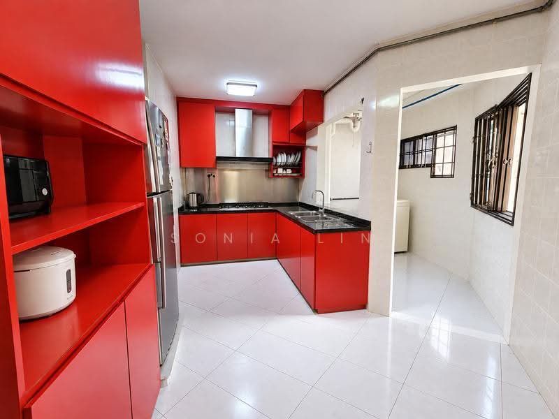 202A Compassvale Drive, 202A Compassvale Drive, Hougang / Punggol / Sengkang, 4 Bedrooms, 1,399 sqft, HDB Flat For Sale, by Sonia Lin, 500292058 - Kitchen - PropertyGuru.com.sg