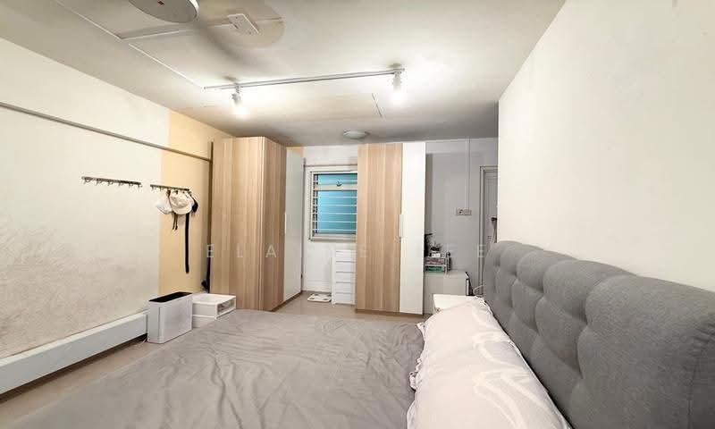 109A Edgedale Plains, 109A Edgedale Plains, Hougang / Punggol / Sengkang, 3 Bedrooms, 1,184 sqft, HDB Flat For Sale, by Elaine Lee, 500292061 - Bedroom - PropertyGuru.com.sg