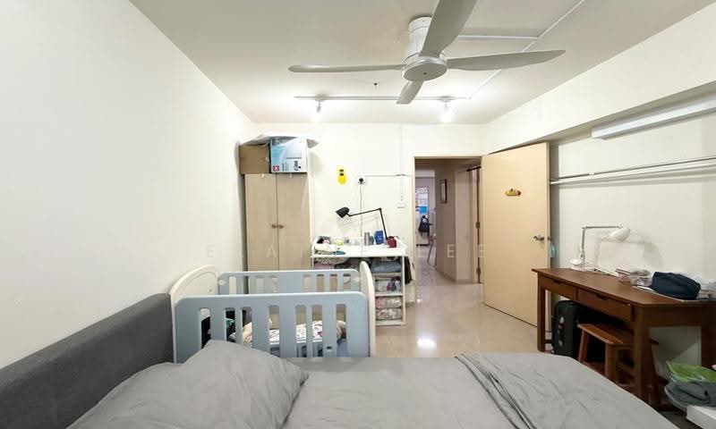 109A Edgedale Plains, 109A Edgedale Plains, Hougang / Punggol / Sengkang, 3 Bedrooms, 1,184 sqft, HDB Flat For Sale, by Elaine Lee, 500292061 - Bedroom - PropertyGuru.com.sg