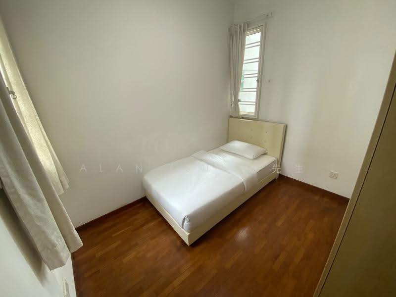 Sunglade, 11 Serangoon Avenue 2, Hougang / Punggol / Sengkang, Room Rental, 60 sqft, Condominium For Rent, by Alan Tsui 徐先生, 500292087 - Bedroom - PropertyGuru.com.sg