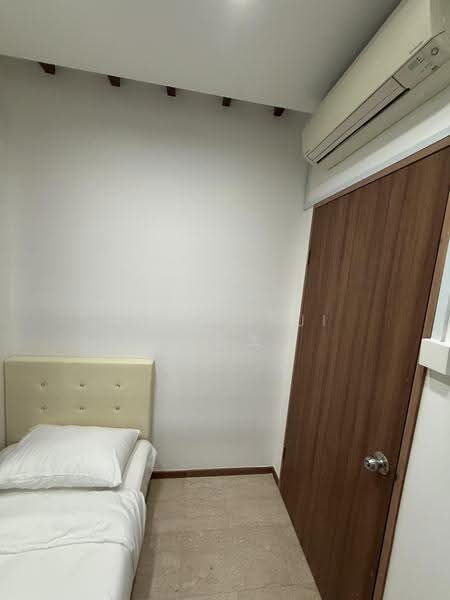 Sunglade, 11 Serangoon Avenue 2, Hougang / Punggol / Sengkang, Room Rental, 70 sqft, Condominium For Rent, by Alan Tsui 徐先生, 500292087 - Bedroom - PropertyGuru.com.sg