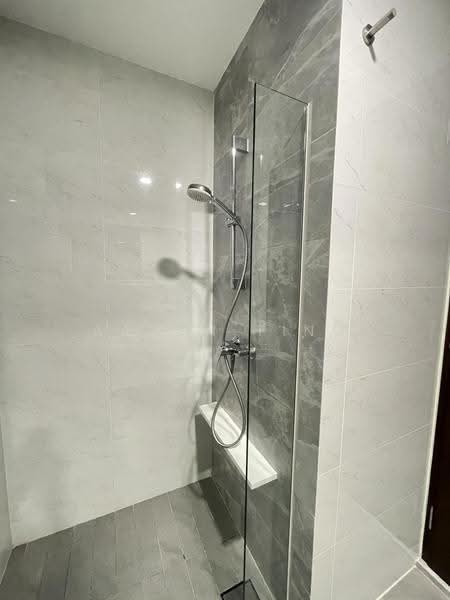 The Brownstone, 160 Canberra Drive, Sembawang / Yishun, Room Rental, 150 sqft, Condominium For Rent, by Aaron Ting, 500292097 - PropertyGuru.com.sg