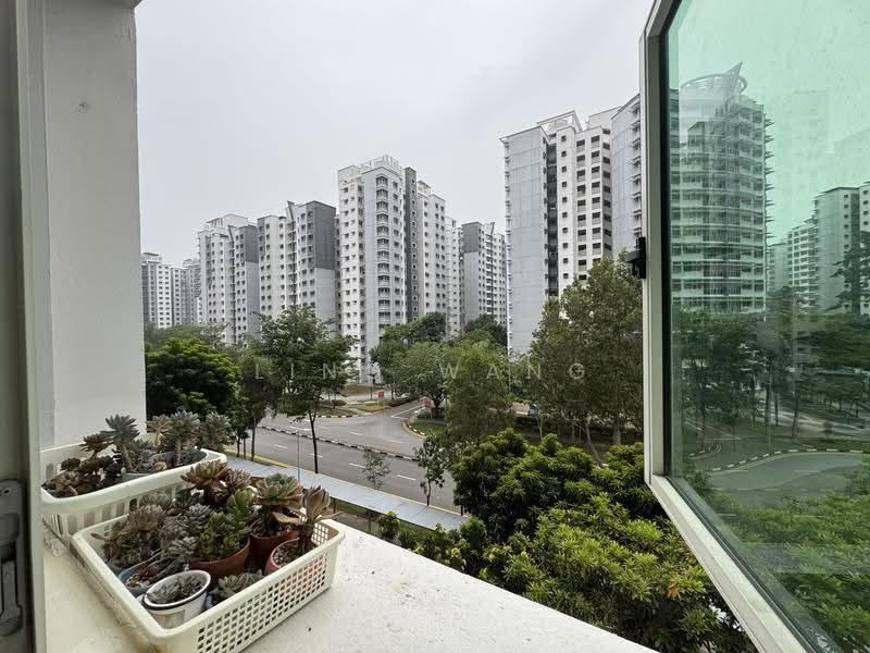 105B Edgefield Plains, 105B Edgefield Plains, Hougang / Punggol / Sengkang, Room Rental, 200 sqft, HDB Flat For Rent, by LING WANG, 500292120 - Balcony - PropertyGuru.com.sg