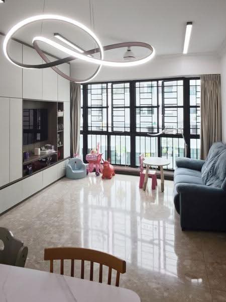 Westmere, 75 Jurong East Street 13, Boon Lay / Jurong / Tuas, 3 Bedrooms, 1,098 sqft, Condominium For Rent, by Ella Pan, 500292138 - Living Room - PropertyGuru.com.sg