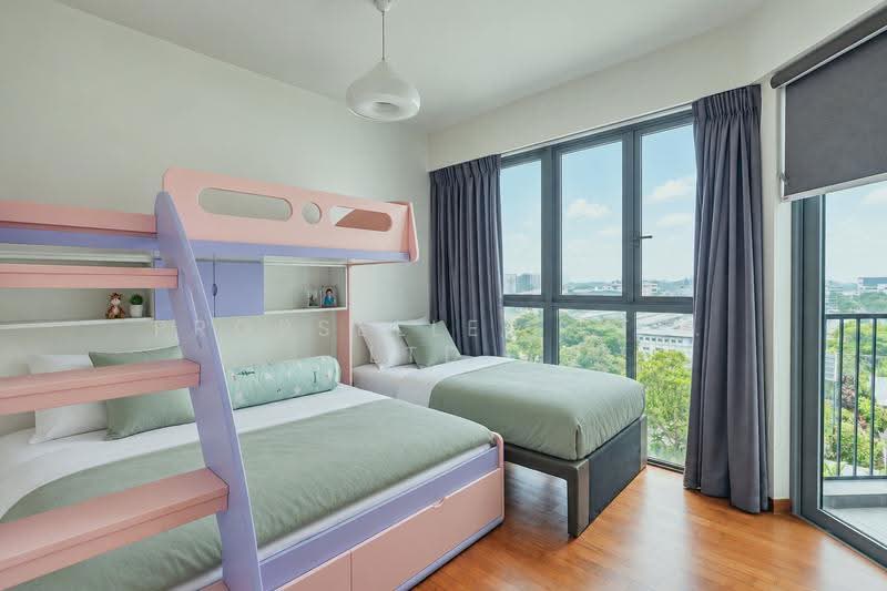 Eight Courtyards, 12A Canberra Drive, Sembawang / Yishun, 2 Bedrooms, 872 sqft, Condominium For Sale, by KOH YONG JIAN, 500292139 - Bedroom - PropertyGuru.com.sg