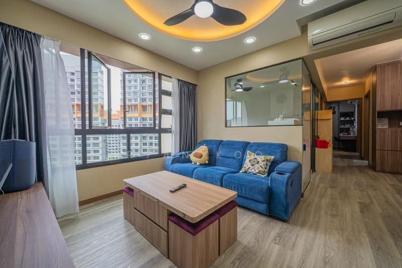 402A Fernvale Lane, 402A Fernvale Lane, Hougang / Punggol / Sengkang, 3 Bedrooms, 1,012 sqft, HDB Flat For Sale, by Ryan Koo, 500292149 - Living Room - PropertyGuru.com.sg