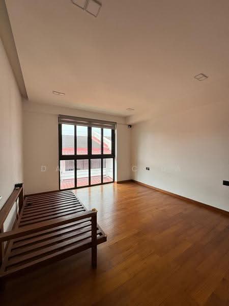 Serangoon Garden Estate, Cooling Close, Hougang / Punggol / Sengkang, 5 Bedrooms, 3,550 sqft, Terraced House For Rent, by Daniel Chua, 500292150 - Bedroom - PropertyGuru.com.sg