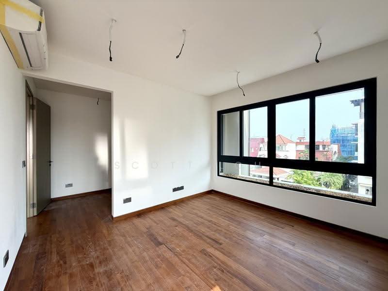 Brand New Semi-Detached in Telok Kurau, East Coast / Marine Parade, 5 Bedrooms, 6,311 sqft, Semi-Detached House For Sale, by Scott Loh, 500292151 - Bedroom 1 - PropertyGuru.com.sg
