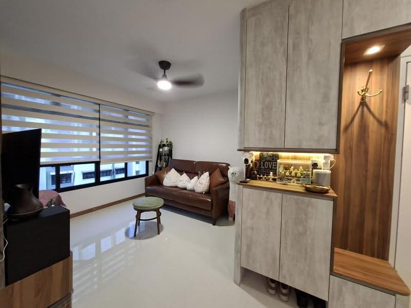 112A Alkaff Crescent, 112A Alkaff Crescent, Balestier / Toa Payoh, 3 Bedrooms, 1,001 sqft, HDB Flat For Sale, by Kin ,, 500292157 - Living Room - PropertyGuru.com.sg