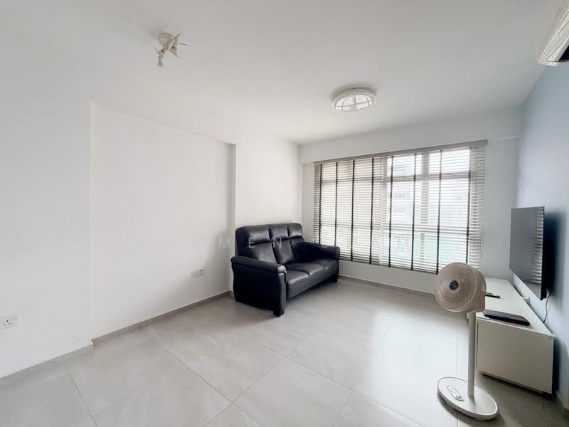 224B Sumang Lane, 224B Sumang Lane, Hougang / Punggol / Sengkang, 2 Bedrooms, 732 sqft, HDB Flat For Rent, by Karmen Seam, 500292161 - Living Room - PropertyGuru.com.sg