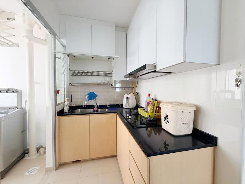 224B Sumang Lane, 224B Sumang Lane, Hougang / Punggol / Sengkang, 2 Bedrooms, 732 sqft, HDB Flat For Rent, by Karmen Seam, 500292161 - Kitchen - PropertyGuru.com.sg