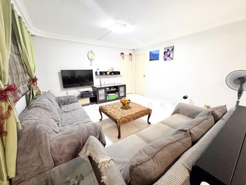 141 Marsiling Road, 141 Marsiling Road, Admiralty / Woodlands, 4 Bedrooms, 1,872 sqft, HDB Flat For Sale, by Loriana Ong, 500292173 - Living Room - PropertyGuru.com.sg