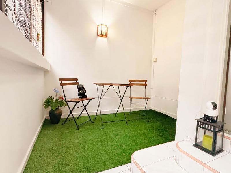 141 Marsiling Road, 141 Marsiling Road, Admiralty / Woodlands, 4 Bedrooms, 1,872 sqft, HDB Flat For Sale, by Loriana Ong, 500292173 - Balcony - PropertyGuru.com.sg