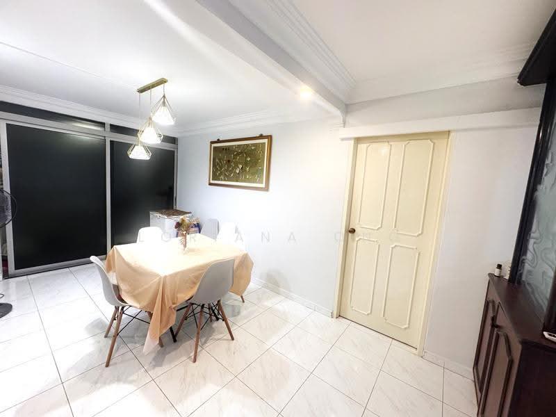 141 Marsiling Road, 141 Marsiling Road, Admiralty / Woodlands, 4 Bedrooms, 1,872 sqft, HDB Flat For Sale, by Loriana Ong, 500292173 - Dining Room - PropertyGuru.com.sg