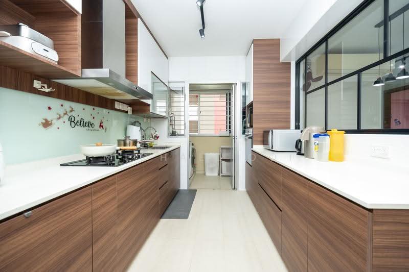 439B Bukit Batok West Avenue 8, 439B Bukit Batok West Avenue 8, Dairy Farm / Bukit Panjang / Choa Chu Kang, 3 Bedrooms, 1,216 sqft, HDB Flat For Sale, by Michael Ooi, 500292179 - Kitchen - PropertyGuru.com.sg