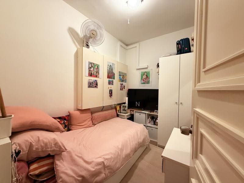 Holland Grove, Holland Grove View, Tanglin / Holland / Bukit Timah, 5 Bedrooms, 4,050 sqft, Semi-Detached House For Sale, by Jordan ., 500292214 - Helper’s room (Basement) - PropertyGuru.com.sg