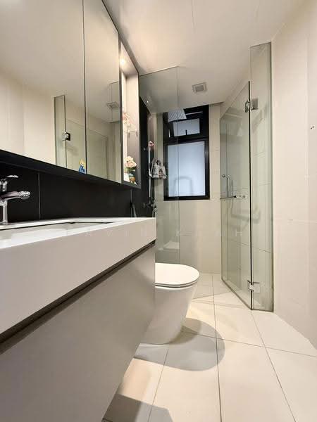River Isles, 56 Edgedale Plains, Hougang / Punggol / Sengkang, 3 Bedrooms, 2,046 sqft, Condominium For Sale, by Kavin Kuah, 500292217 - Bathroom - PropertyGuru.com.sg