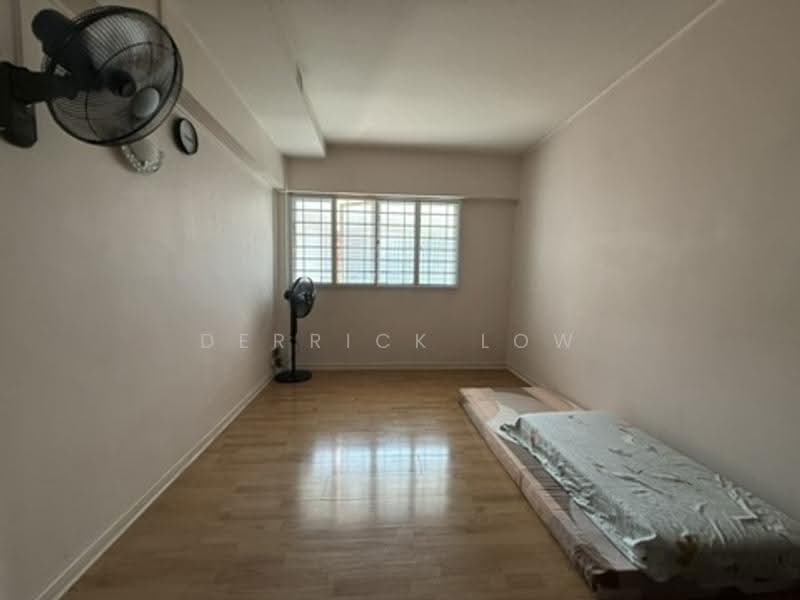142 Lorong Ah Soo, 142 Lorong Ah Soo, Hougang / Punggol / Sengkang, 2 Bedrooms, 914 sqft, HDB Flat For Sale, by Derrick Low, 500292220 - Interior - PropertyGuru.com.sg