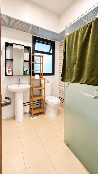 419C Northshore Drive, 419C Northshore Drive, Hougang / Punggol / Sengkang, 1 Bedroom, 506 sqft, HDB Flat For Sale, by Sharon Wong 王昱婷, 500292226 - Bathroom - PropertyGuru.com.sg