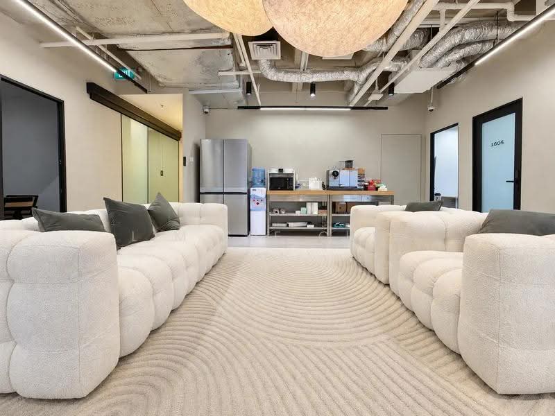 Fortune Centre, 190 Middle Road, Beach Road / Bugis / Rochor, 71 sqft, Office For Rent, by Lim Sue Chee, 500292265 - Living Room - CommercialGuru.com.sg