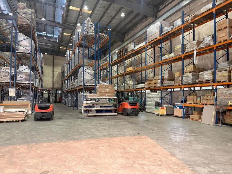 Landed factory 5k to 300k sqf, Admiralty Buroh Boon Lay ChinBee Joo Koon Pandan Tai Seng Woodlands Ubi, Boon Lay / Jurong / Tuas, 30,000 sqft, Warehouse For Rent, by Daniel Kam 甘囯財, 500292268 - CommercialGuru.com.sg