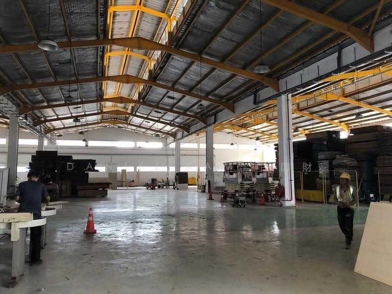 Landed factory 5k to 300k sqf, Admiralty Buroh Boon Lay ChinBee Joo Koon Pandan Tai Seng Woodlands Ubi, Boon Lay / Jurong / Tuas, 30,000 sqft, Warehouse For Rent, by Daniel Kam 甘囯財, 500292268 - CommercialGuru.com.sg
