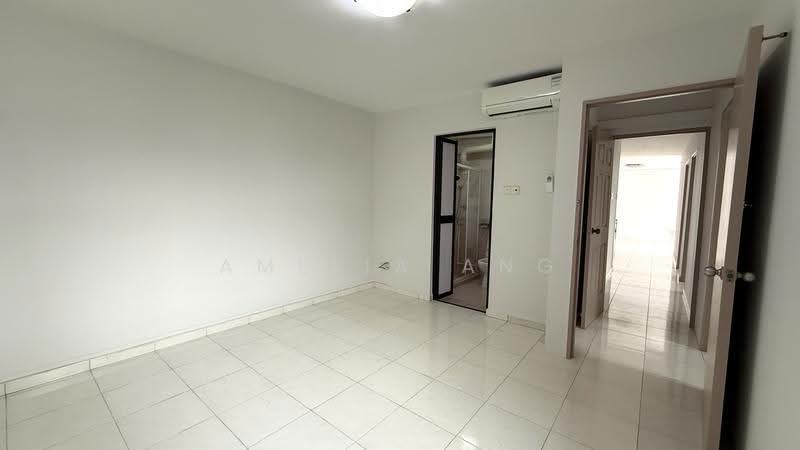 341 Sembawang Close, 341 Sembawang Close, Sembawang / Yishun, 4 Bedrooms, 1,410 sqft, HDB Flat For Rent, by Amelia Ang, 500292270 - Bathroom - PropertyGuru.com.sg