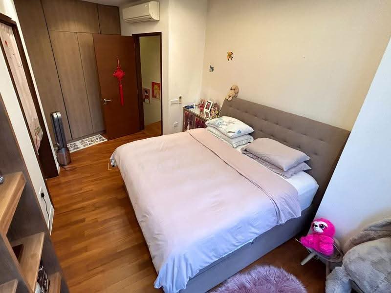 d'Leedon (Former Farrer Court), 5 Leedon Heights, Tanglin / Holland / Bukit Timah, 4 Bedrooms, 4,908 sqft, Condominium For Rent, by Linda Yang, 500292278 - Bedroom - PropertyGuru.com.sg